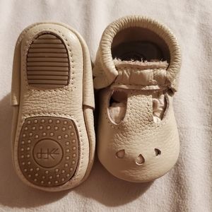 NWOT Size 3 Freshly Picked Split Sole Mary Jane